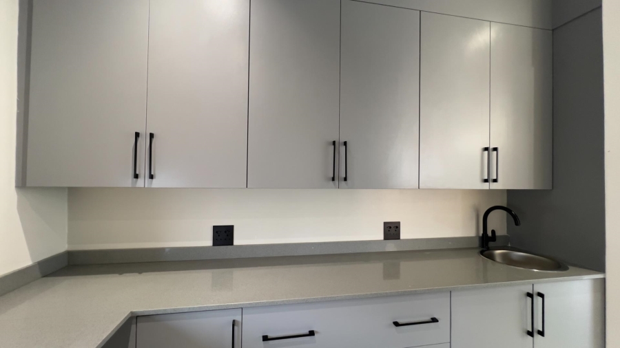 4 Bedroom Property for Sale in Midstream Estate Gauteng
