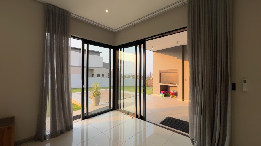 4 Bedroom Property for Sale in Midstream Estate Gauteng