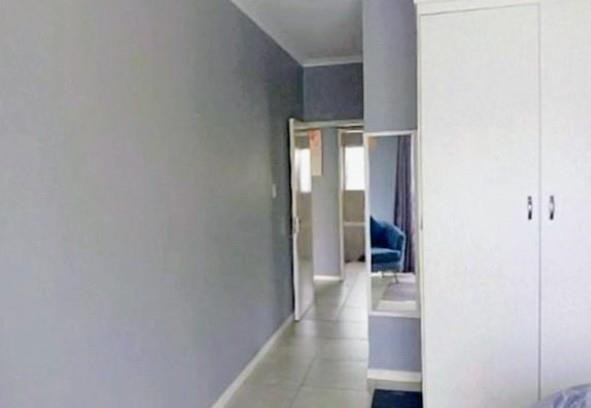 To Let 3 Bedroom Property for Rent in Corlett Gardens Gauteng