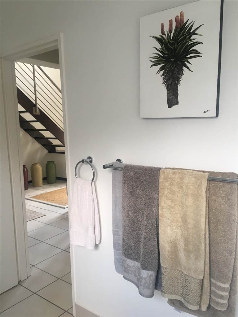 1 Bedroom Property for Sale in Paulshof Gauteng