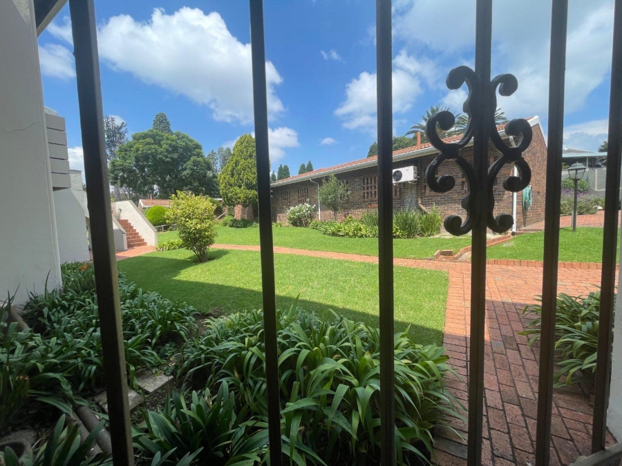 2 Bedroom Property for Sale in Sandown Gauteng