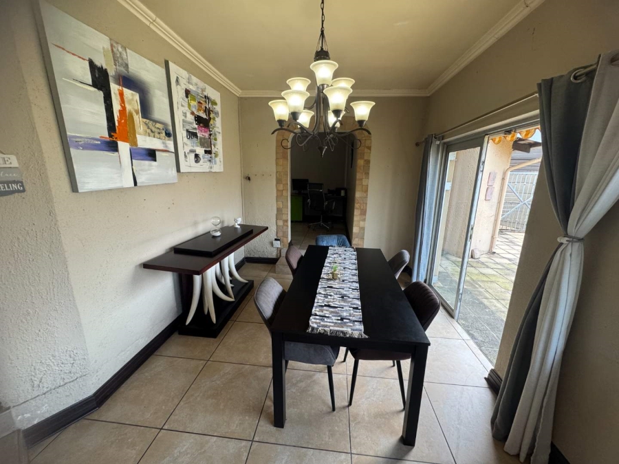 4 Bedroom Property for Sale in Brackendowns Gauteng