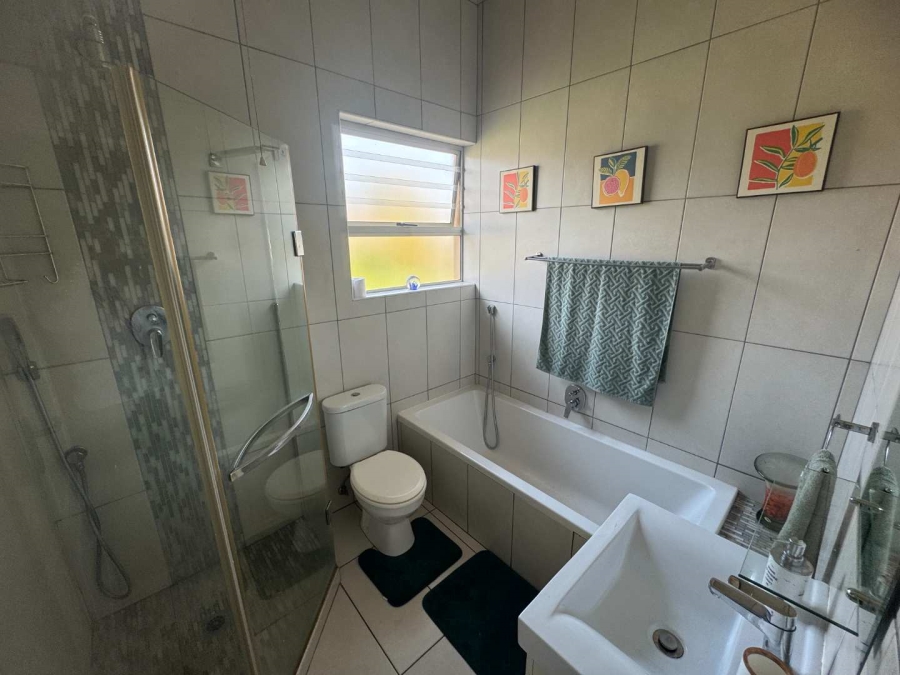 4 Bedroom Property for Sale in Brackendowns Gauteng