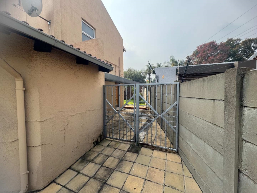 4 Bedroom Property for Sale in Brackendowns Gauteng