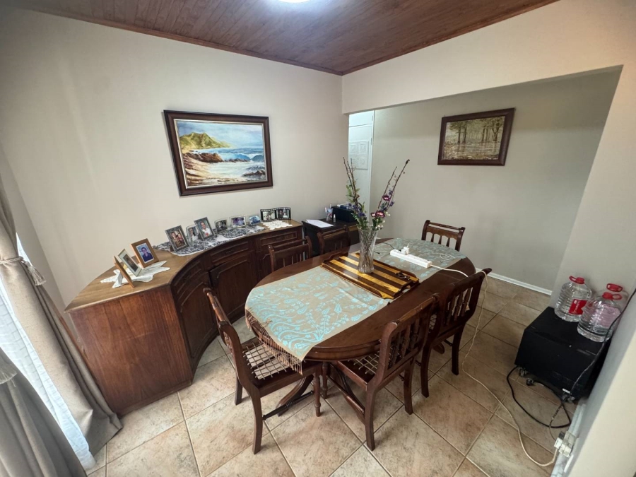 3 Bedroom Property for Sale in Brackendowns Gauteng