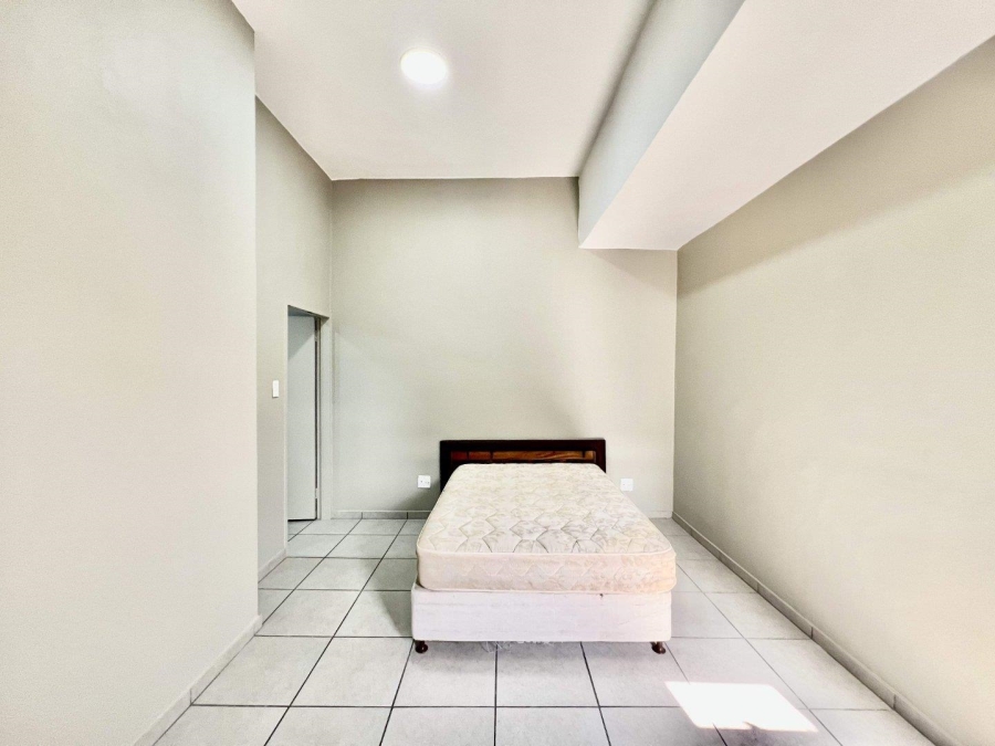 2 Bedroom Property for Sale in Rosebank Gauteng