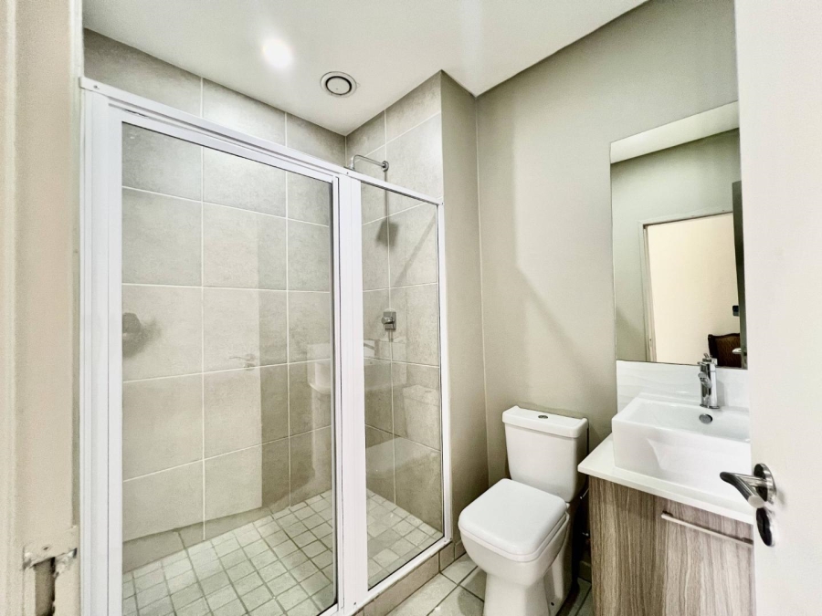 2 Bedroom Property for Sale in Rosebank Gauteng
