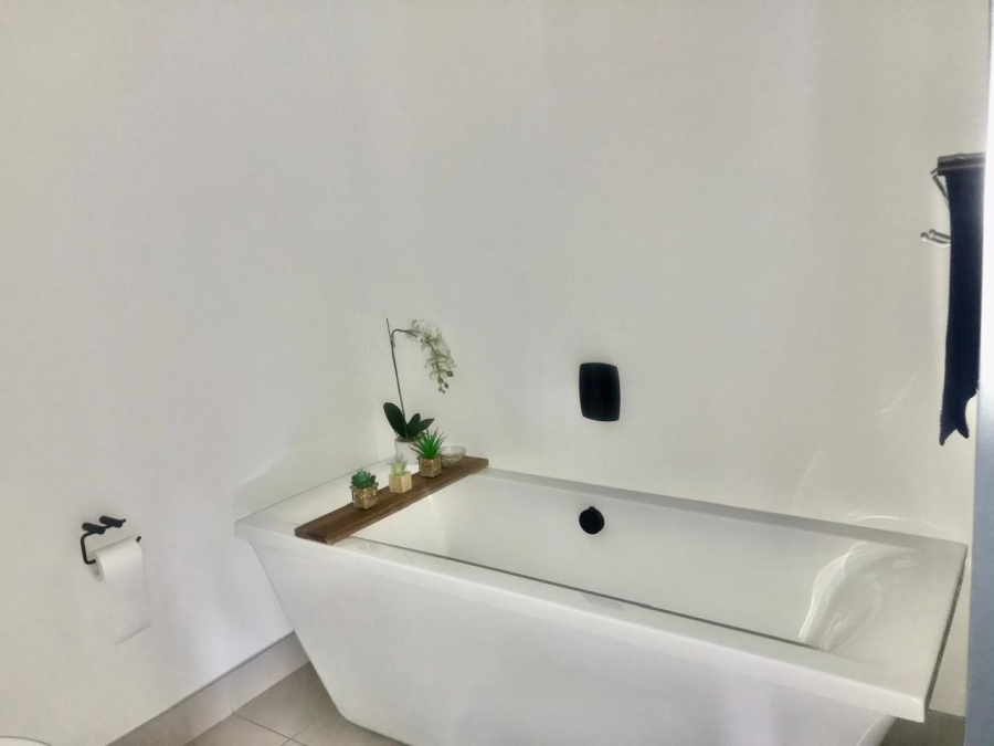 To Let 3 Bedroom Property for Rent in Linbro Park Gauteng