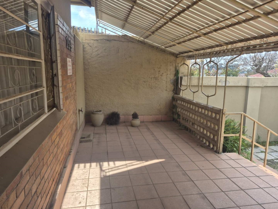 3 Bedroom Property for Sale in Rosettenville Gauteng