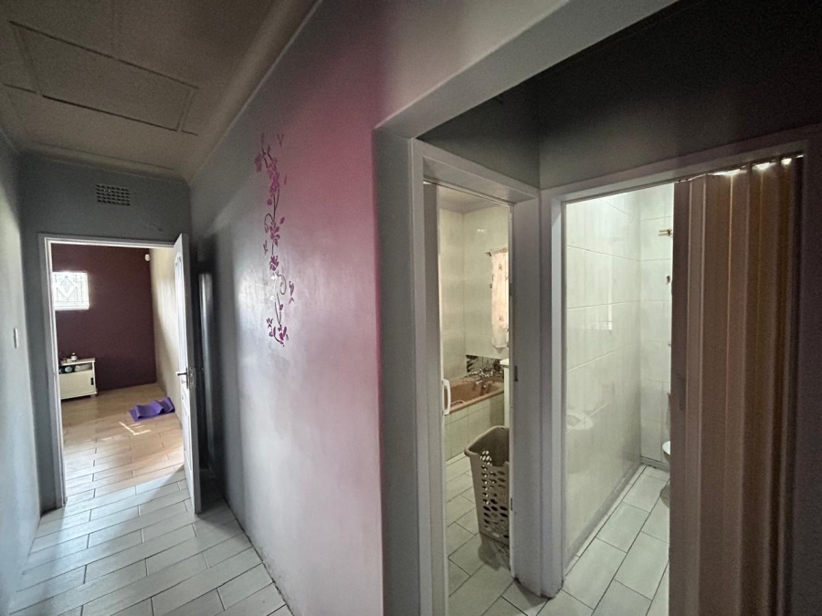 3 Bedroom Property for Sale in Three Rivers Gauteng