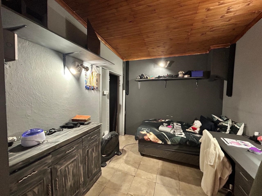 3 Bedroom Property for Sale in Three Rivers Gauteng