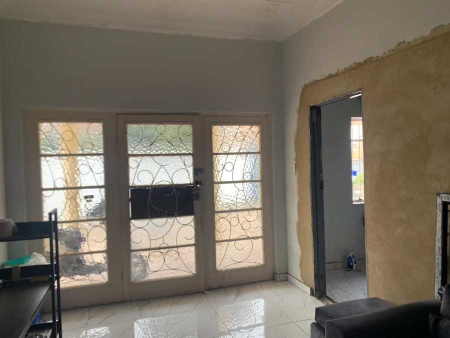 5 Bedroom Property for Sale in Rosettenville Gauteng