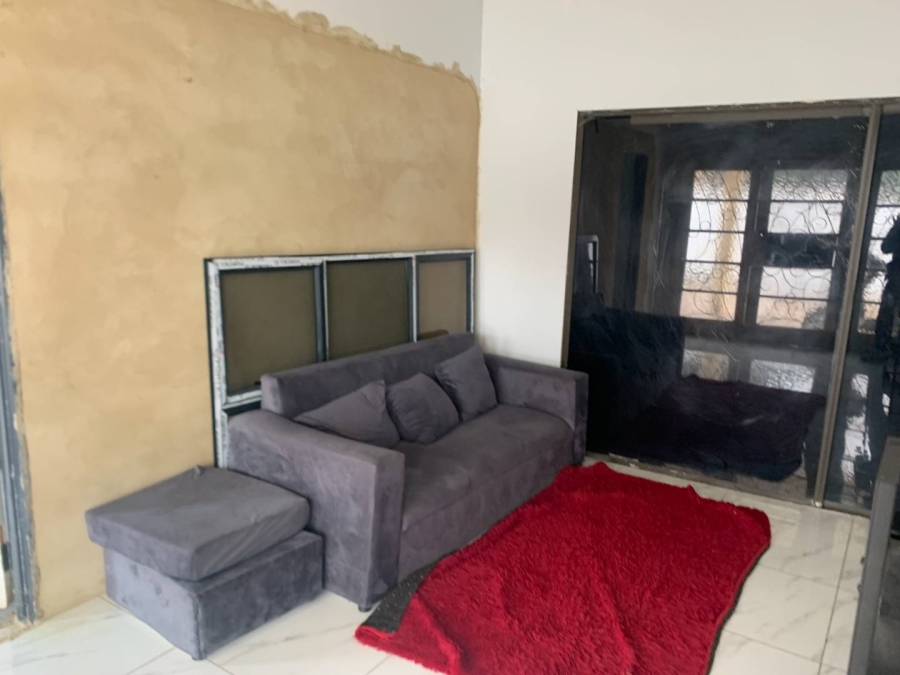 5 Bedroom Property for Sale in Rosettenville Gauteng