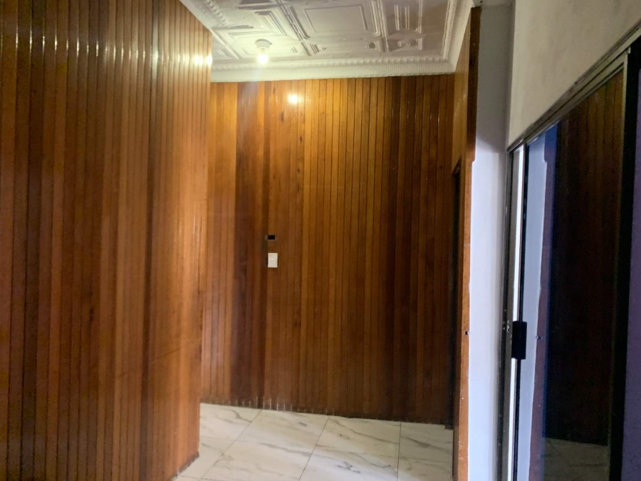 5 Bedroom Property for Sale in Rosettenville Gauteng