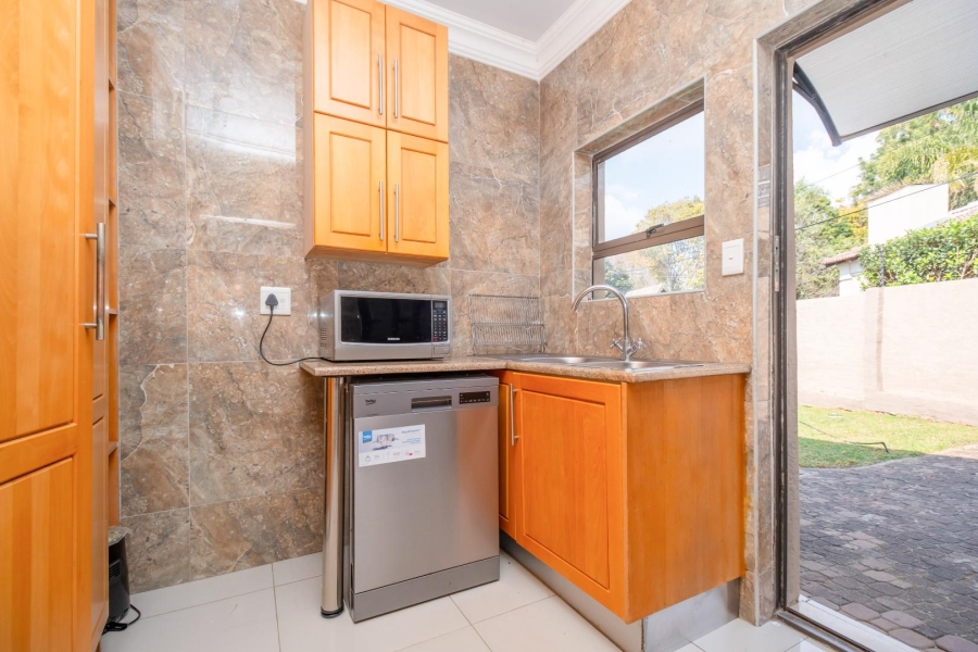 5 Bedroom Property for Sale in Highveld Gauteng