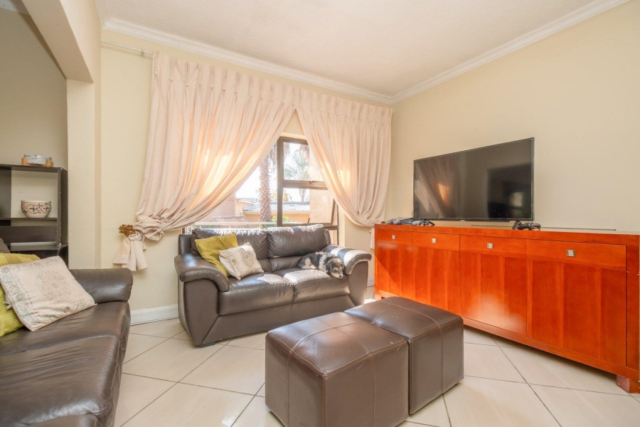 5 Bedroom Property for Sale in Highveld Gauteng