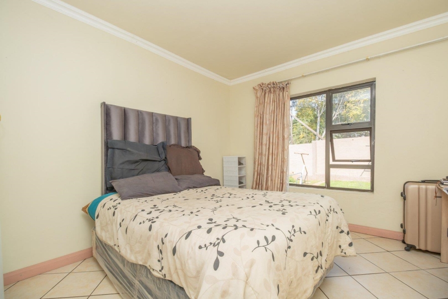 5 Bedroom Property for Sale in Highveld Gauteng