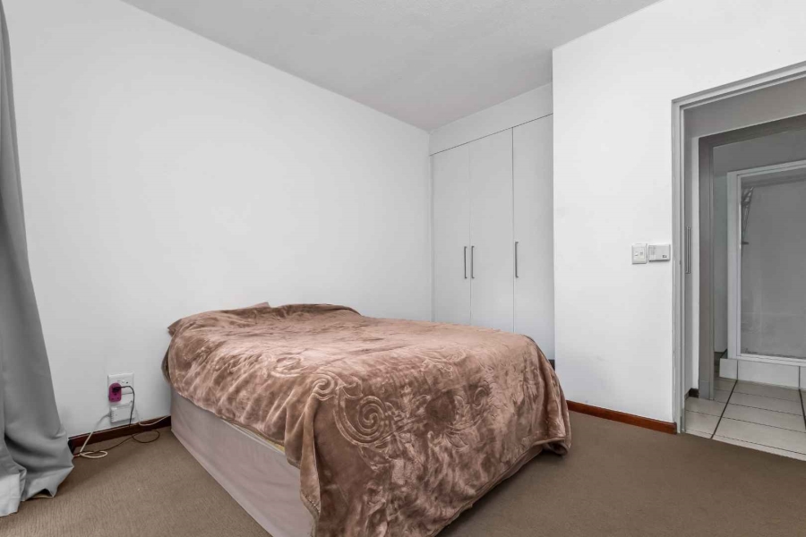1 Bedroom Property for Sale in Broadacres Gauteng