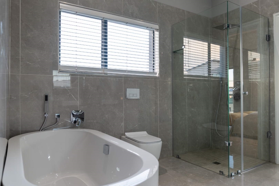 4 Bedroom Property for Sale in Eye of Africa Gauteng