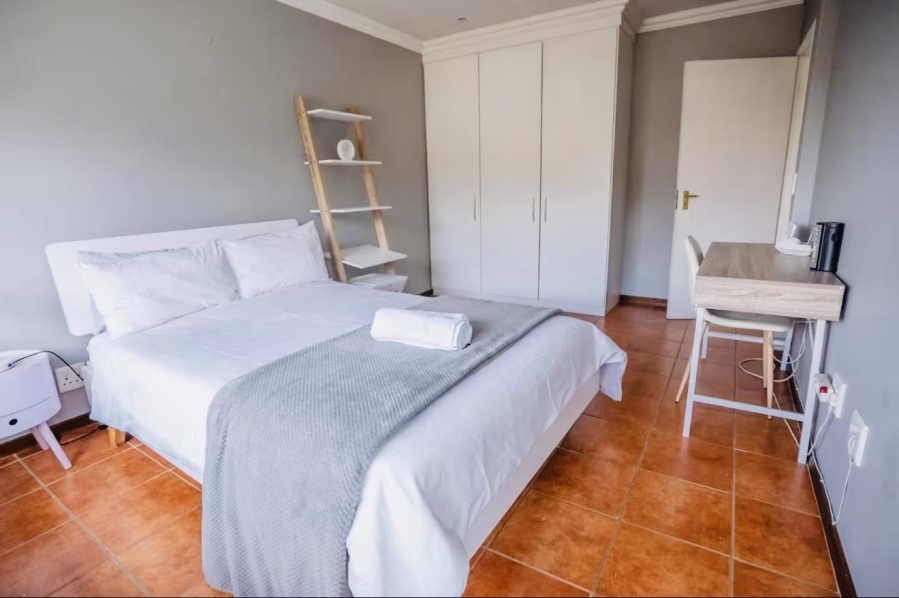 To Let 3 Bedroom Property for Rent in Fourways Gauteng