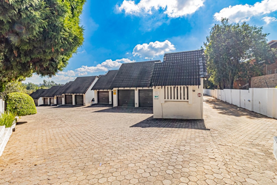 3 Bedroom Property for Sale in Bryanston Gauteng