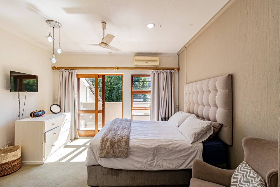 3 Bedroom Property for Sale in Bryanston Gauteng