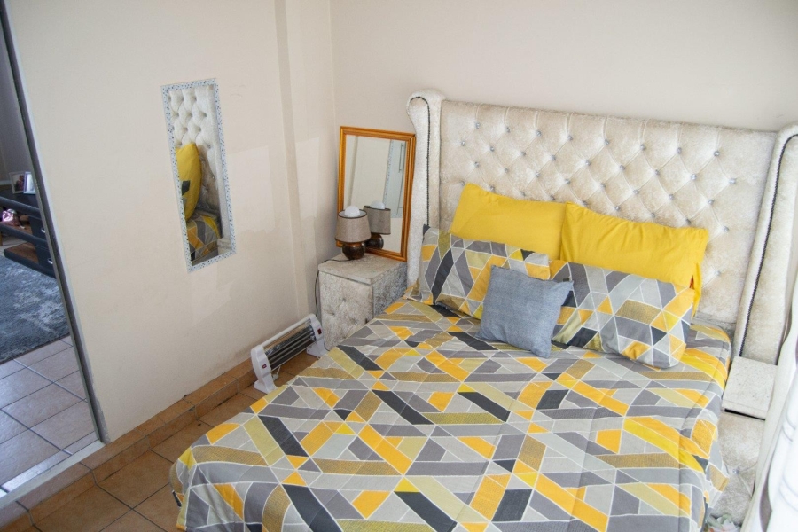 2 Bedroom Property for Sale in Randburg Gauteng