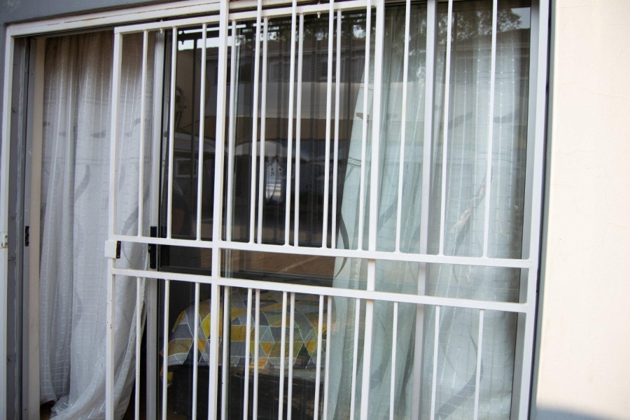 2 Bedroom Property for Sale in Randburg Gauteng