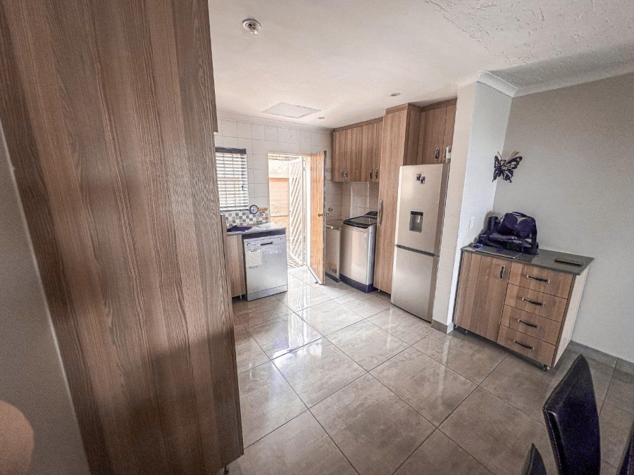 2 Bedroom Property for Sale in Rangeview Gauteng