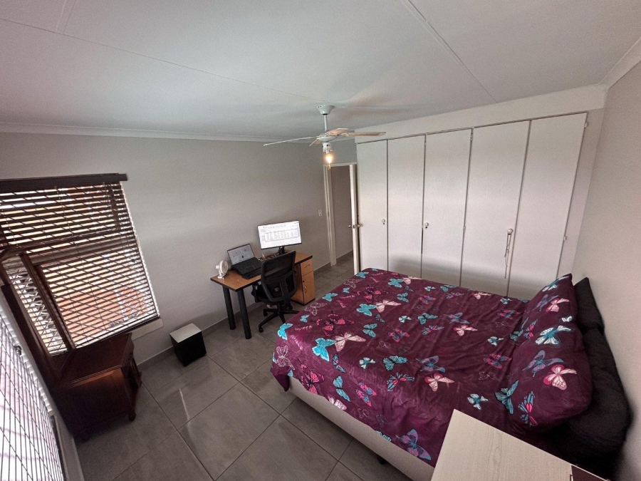 2 Bedroom Property for Sale in Rangeview Gauteng
