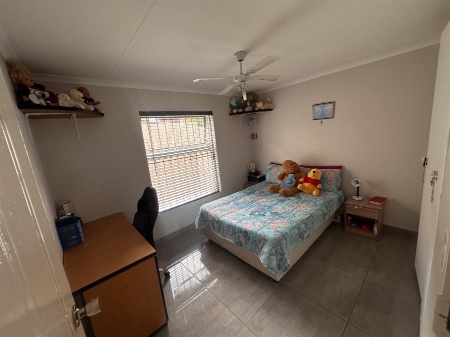 2 Bedroom Property for Sale in Rangeview Gauteng