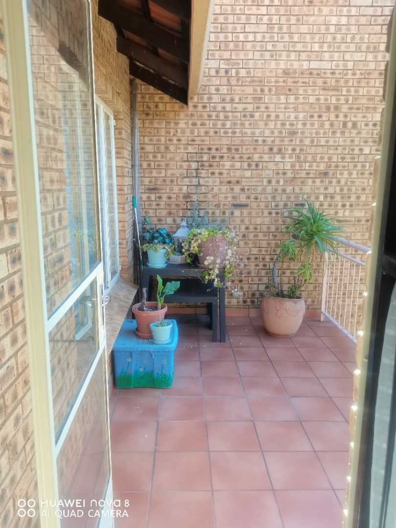 2 Bedroom Property for Sale in Elandspark Gauteng