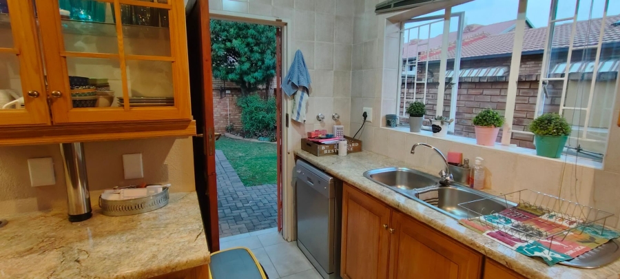 3 Bedroom Property for Sale in New Redruth Gauteng