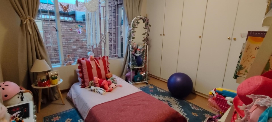 3 Bedroom Property for Sale in New Redruth Gauteng