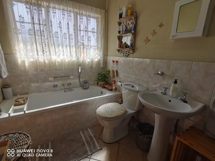 2 Bedroom Property for Sale in Elandspark Gauteng