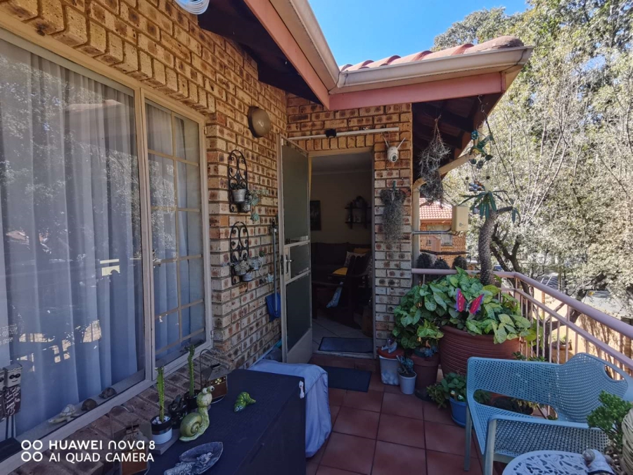 2 Bedroom Property for Sale in Elandspark Gauteng