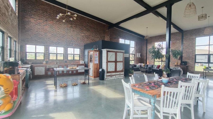 5 Bedroom Property for Sale in Blue Saddle Ranches Gauteng