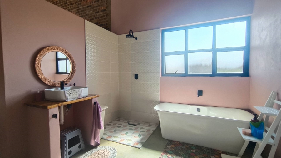 5 Bedroom Property for Sale in Blue Saddle Ranches Gauteng