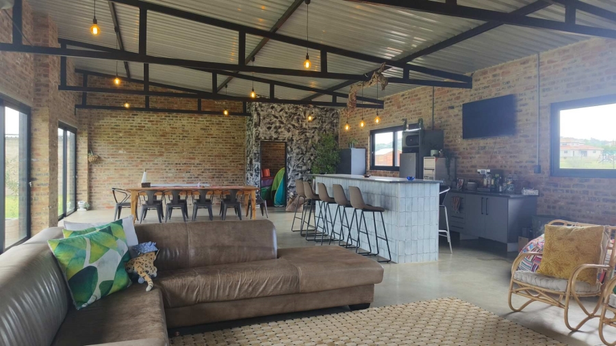 5 Bedroom Property for Sale in Blue Saddle Ranches Gauteng