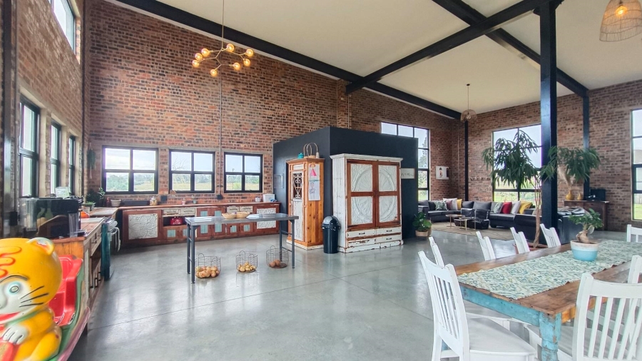 5 Bedroom Property for Sale in Blue Saddle Ranches Gauteng