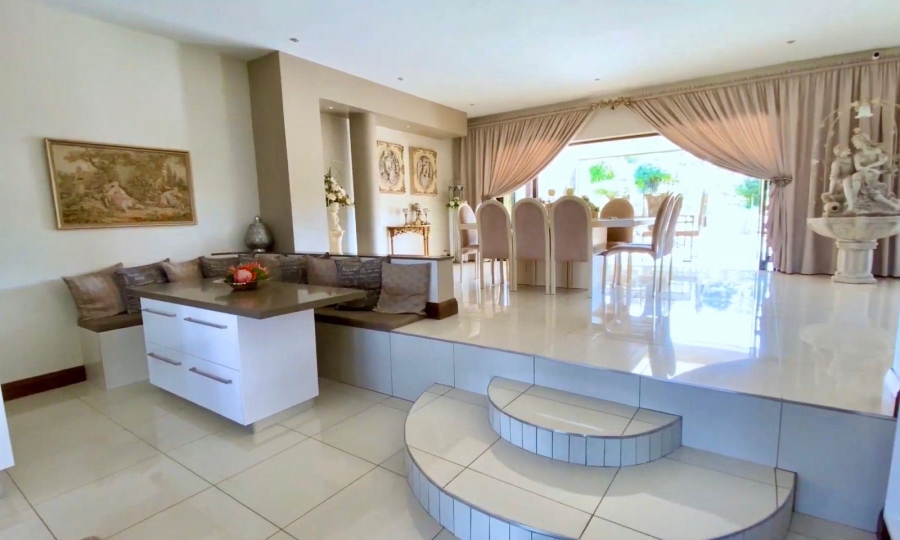 5 Bedroom Property for Sale in Blue Saddle Ranches Gauteng