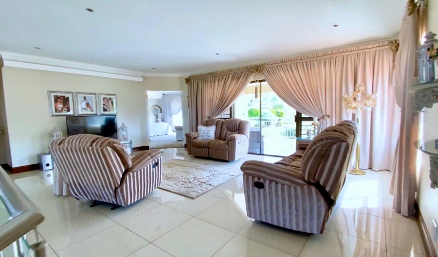 5 Bedroom Property for Sale in Blue Saddle Ranches Gauteng