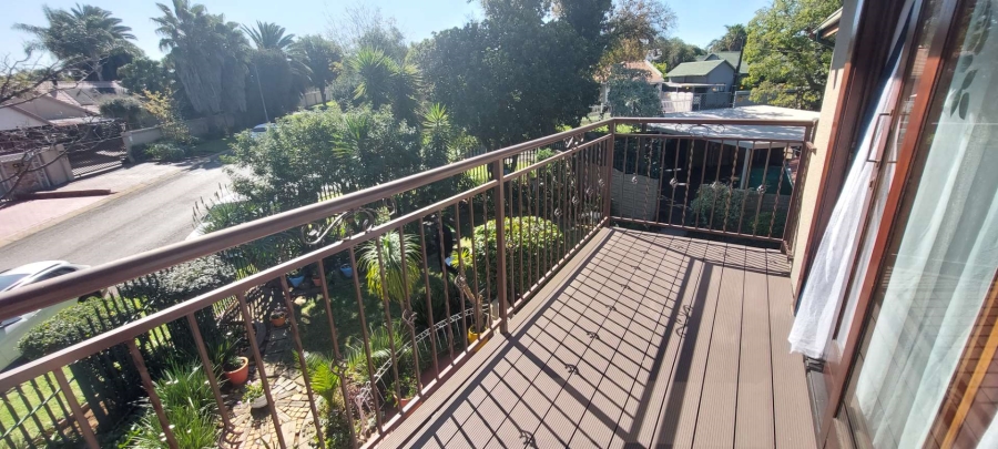 6 Bedroom Property for Sale in Verwoerdpark Gauteng