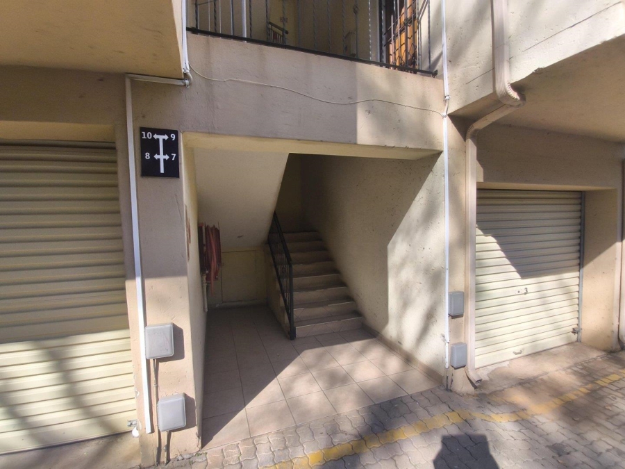 2 Bedroom Property for Sale in Birchleigh Gauteng