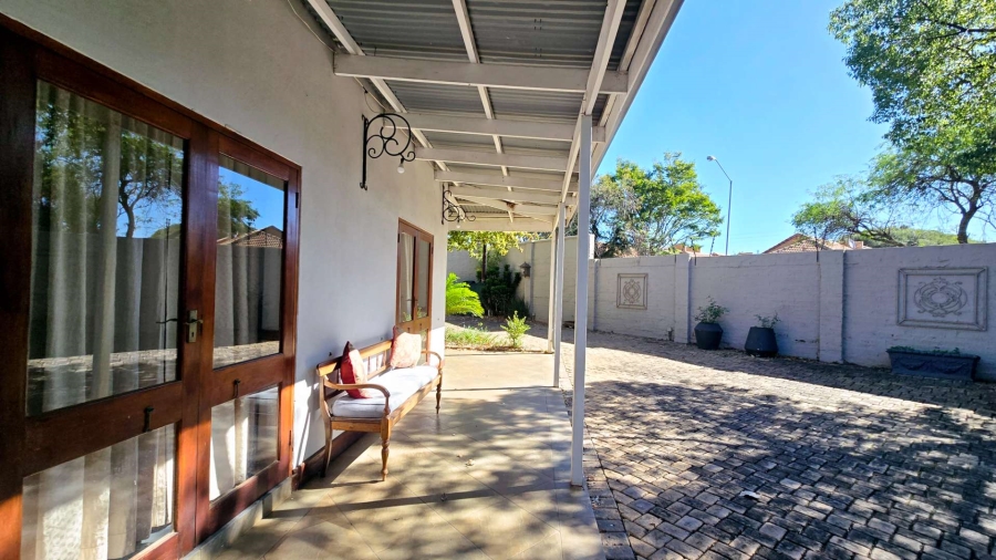 Commercial Property for Sale in Equestria Gauteng