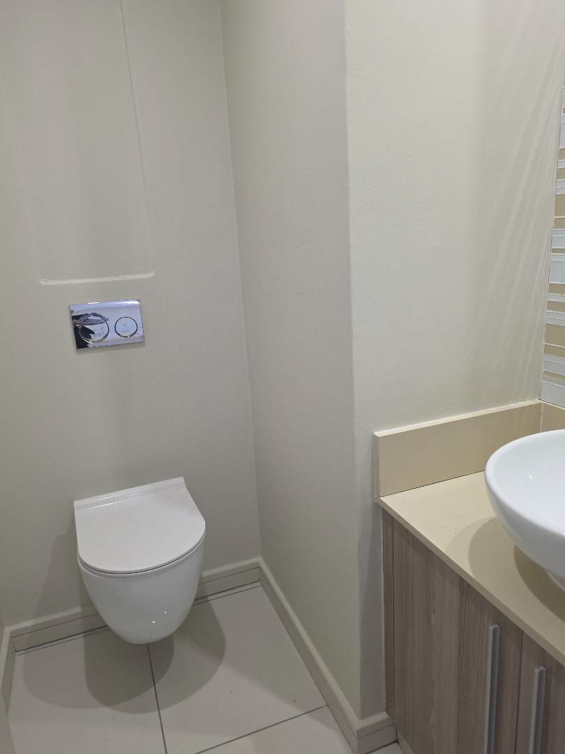 To Let 2 Bedroom Property for Rent in Rosebank Gauteng