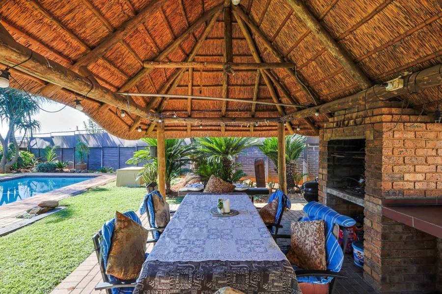 3 Bedroom Property for Sale in Meyerspark Gauteng