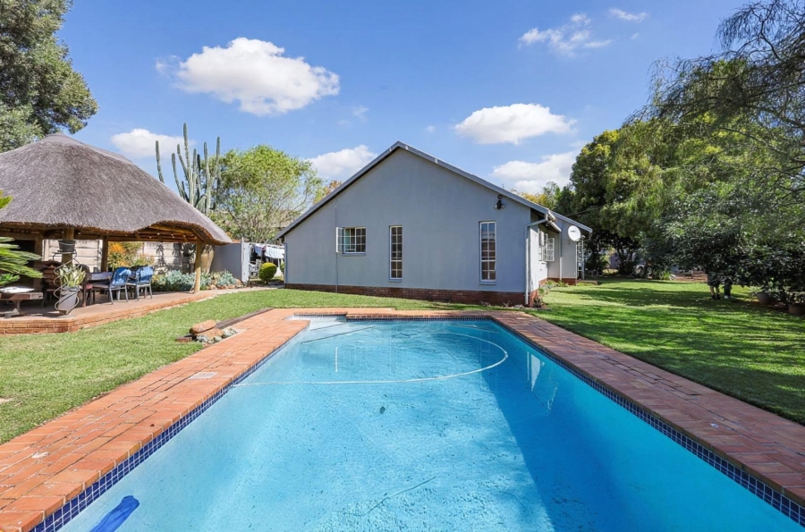 3 Bedroom Property for Sale in Meyerspark Gauteng
