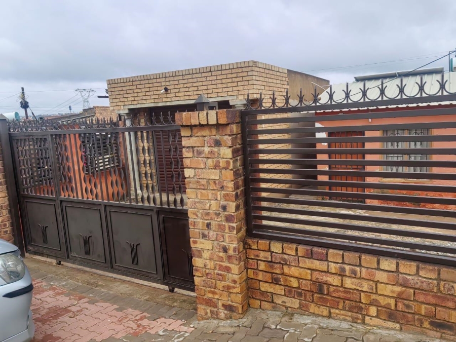 2 Bedroom Property for Sale in Ivory Park Gauteng