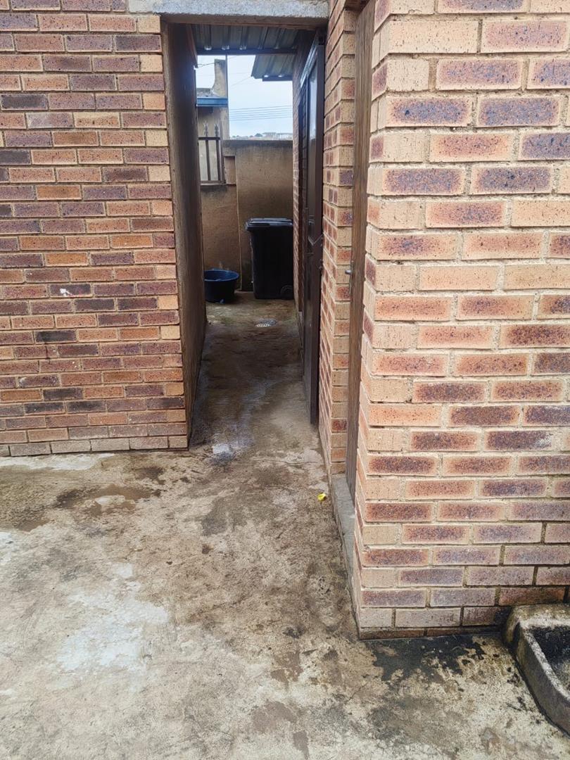 2 Bedroom Property for Sale in Ivory Park Gauteng